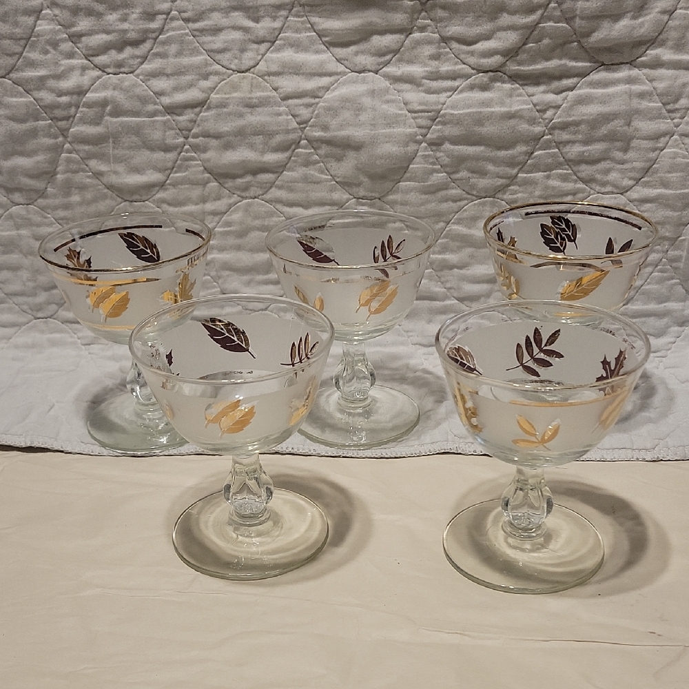 Vintage Libbey Leaf Champagne or Sherbert 4 1/4" set of 5 minor call outs